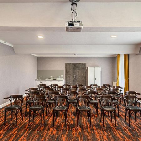 Stejarii Resort Ineu エクステリア 写真