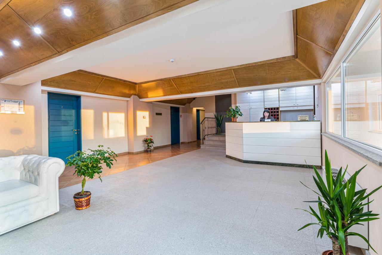 Stejarii Resort Ineu エクステリア 写真