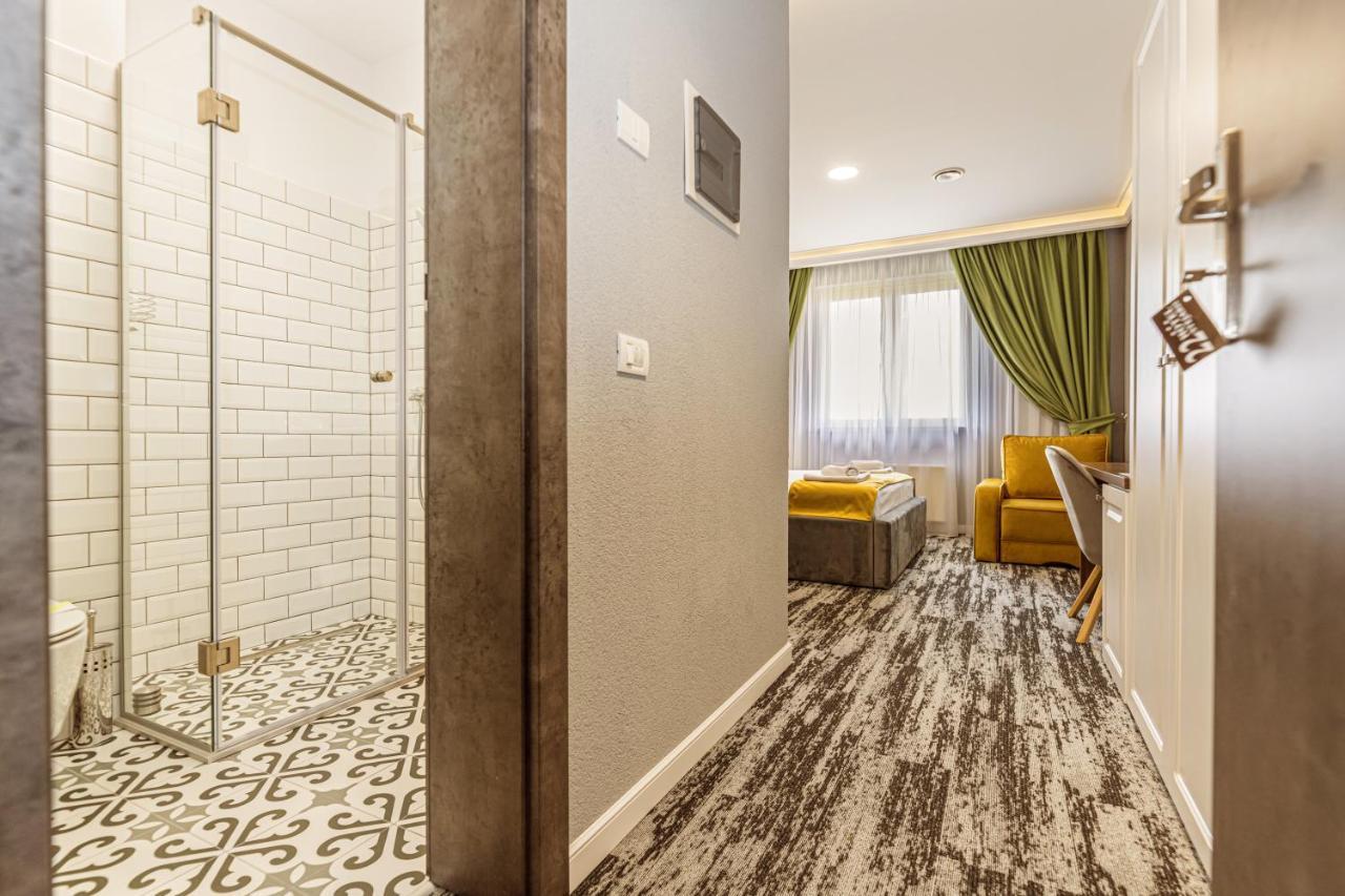 Stejarii Resort Ineu エクステリア 写真